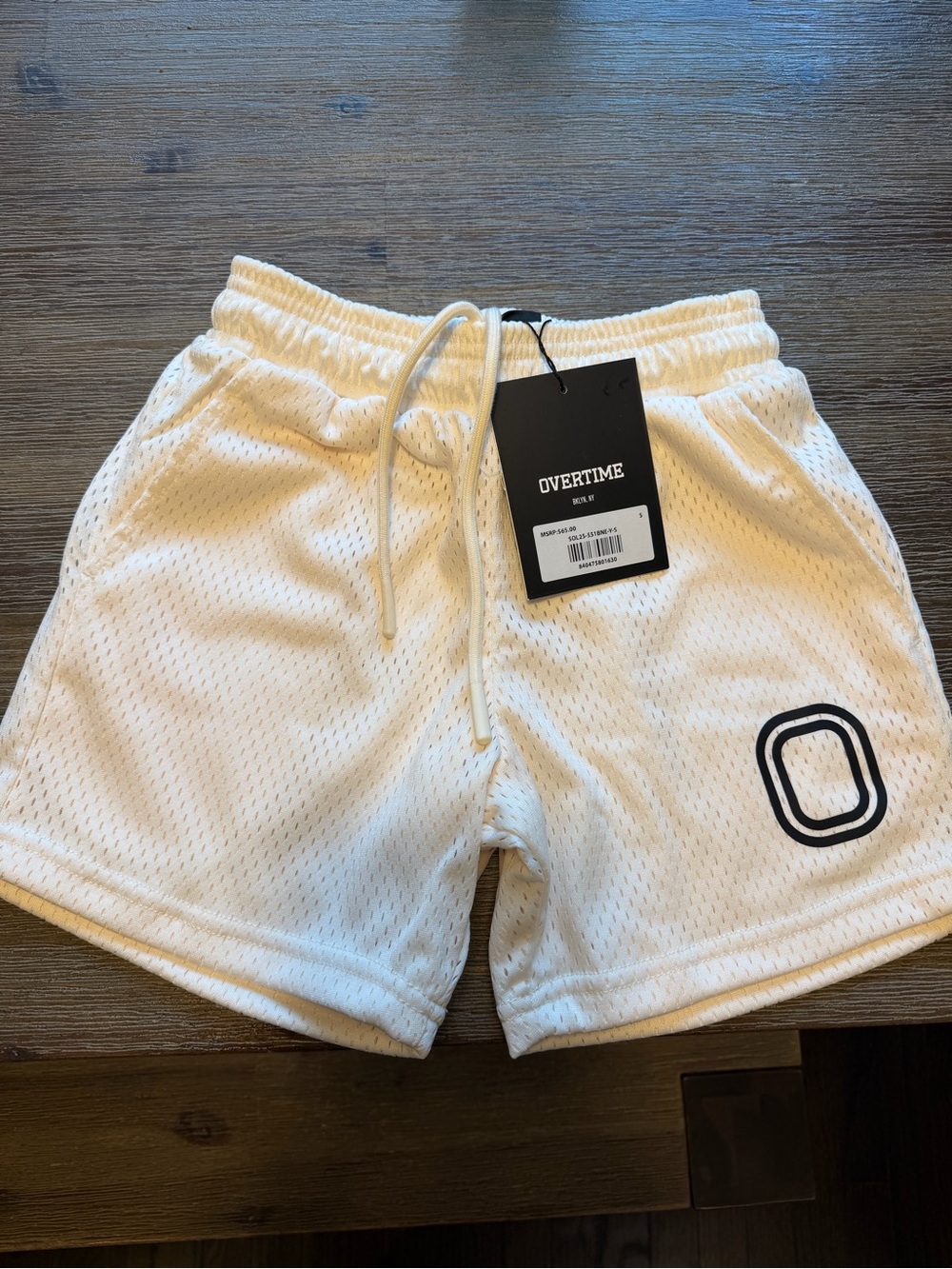 *****NWT****Overtime Kids' White Mesh Athletic Shorts